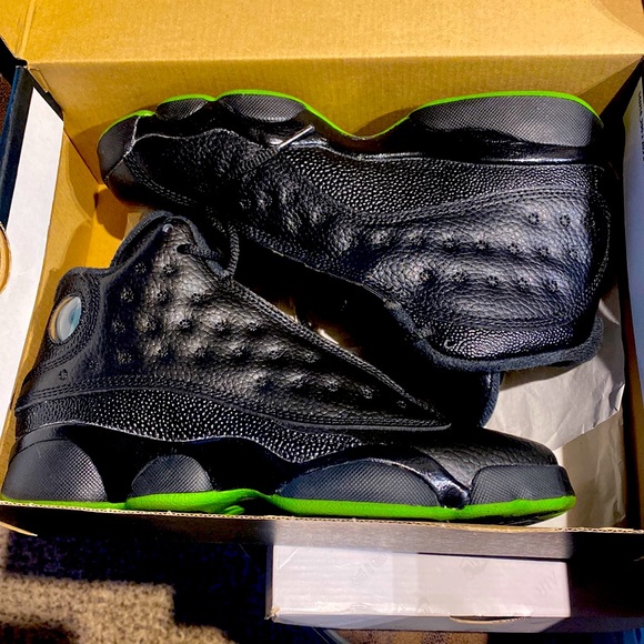 Like brand new Jordan 13s black and altitude green - Picture 1 of 3